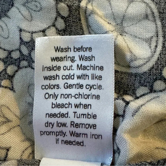 Croft &‎ Barrow 2X Shirt Top Black Brown Floral Sleeveless Keyhole Round Neck - Picture 7 of 7